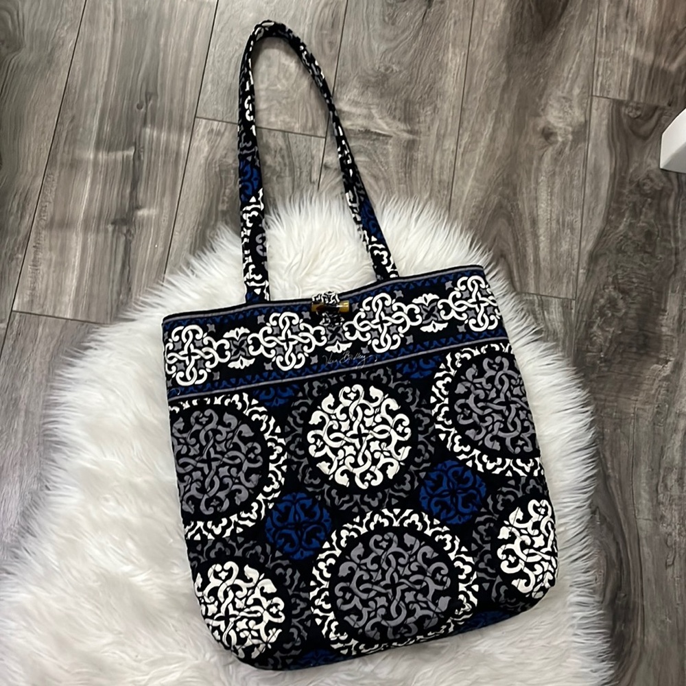 Vera Bradley Tote